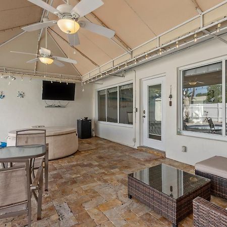 Chic Fort Lauderdale House With Private Pool Esterno foto